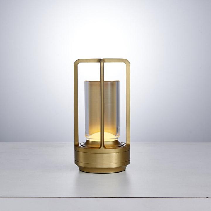 Lunaris™ Laterne | Stimmungsvolles Licht, immer und überall verfügbar.