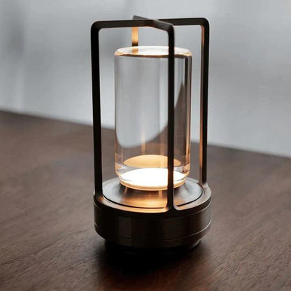 Lunaris™ Laterne | Stimmungsvolles Licht, immer und überall verfügbar.