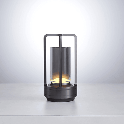 Lunaris™ Laterne | Stimmungsvolles Licht, immer und überall verfügbar.