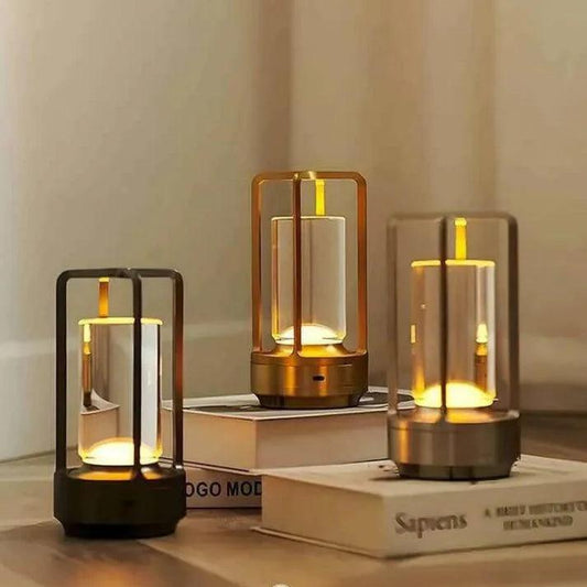 Lunaris™ Laterne | Stimmungsvolles Licht, immer und überall verfügbar.